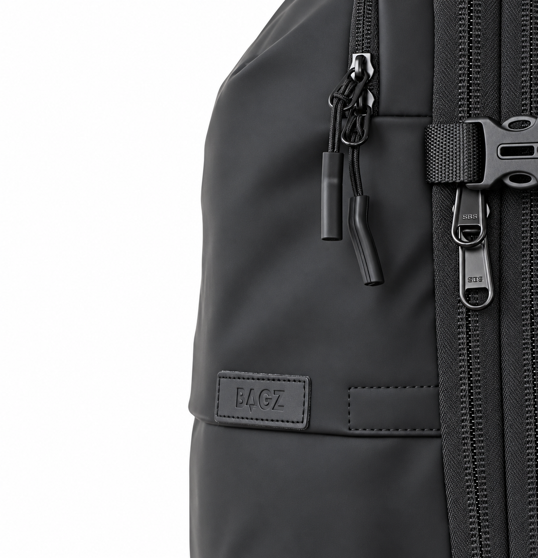 Mochila de viaje Berlin negra 48L comprimible – Bagz, vista 15